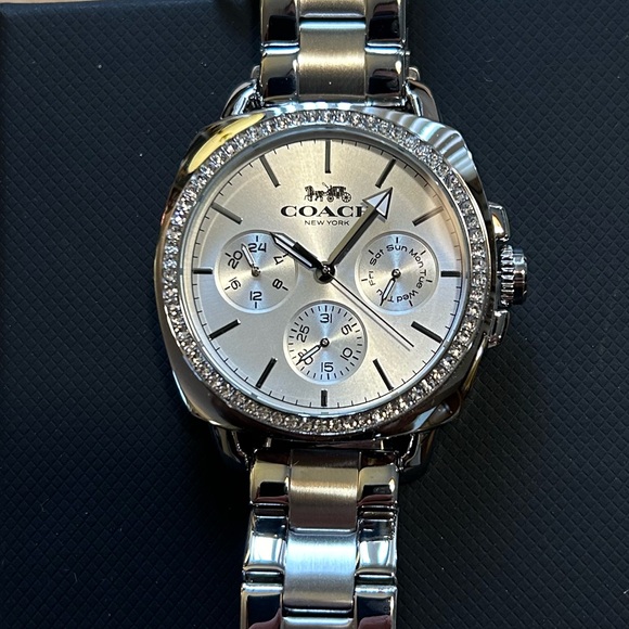 COACH BOYFRIEND WATCH WITH 38MM SILVER CHRONOGRAPH FACE & SILVER BRECLET - Picture 1 of 6